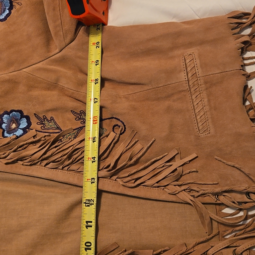 Double D Ranch Beige Leather Jacket with Blue Floral Details - Picture 16 of 16
